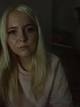 Snapshot of Blondie_Sofia_Essexbabe chatting on 10/01/25, 11:33 Blondie Sofia Essexbabe online show from 10/01/25, 11:33