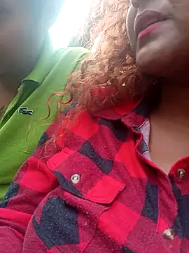 Snapshot of shirlihot chatting on 11/28/25, 10:51 shirlihot online show from 11/28/25, 10:51