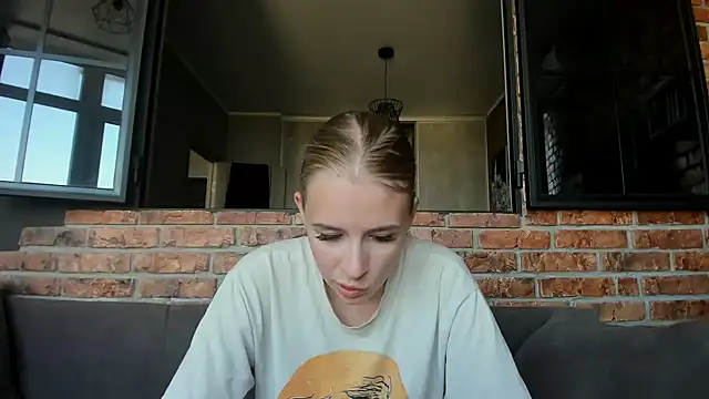 AnnNorriss online show from 09/08/25, 02:16