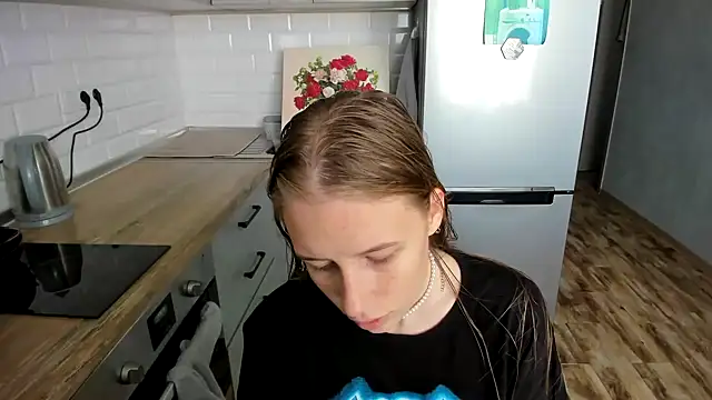 AnnNorriss online show from 10/30/25, 11:44