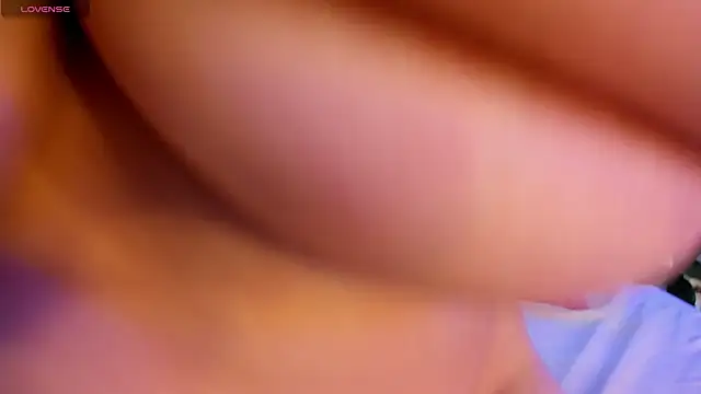 SalomeeHills online show from 06/14/26, 08:55