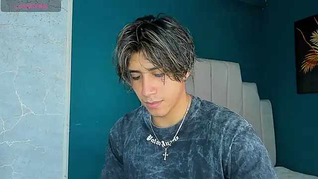 Snapshot of Allex_Cano chatting on 10/11/25, 04:55 Allex Cano online show from 10/11/25, 04:55