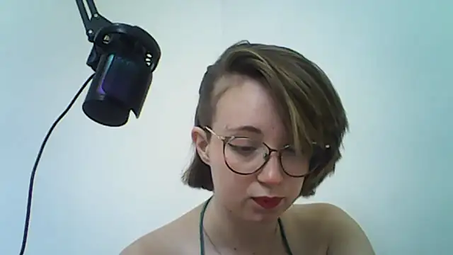 Elise Nyx online show from 09/12/25, 12:16