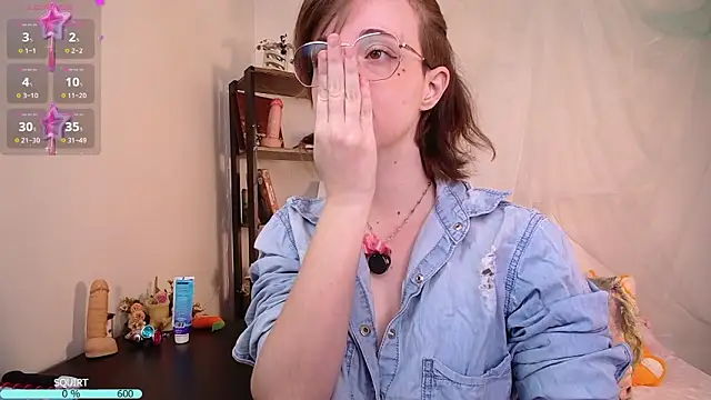Elise Nyx online show from 05/13/26, 01:52