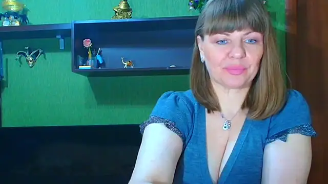 VeronikawGold online show from 11/12/25, 04:29