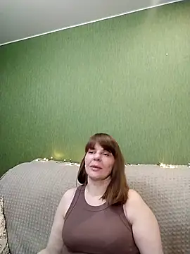 Snapshot of VeronikawGold chatting on 12/16/25, 08:03 VeronikawGold online show from 12/16/25, 08:03
