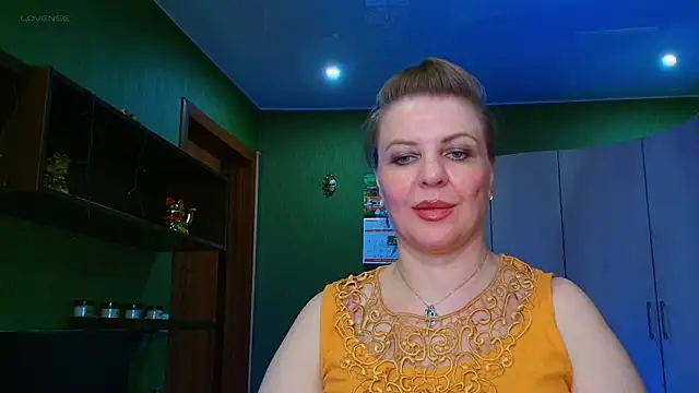 Snapshot of VeronikawGold chatting on 05/31/26, 11:06 VeronikawGold online show from 05/31/26, 11:06