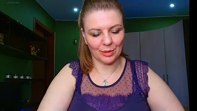 Snapshot of VeronikawGold chatting on 06/04/26, 03:40 VeronikawGold online show from 06/04/26, 03:40