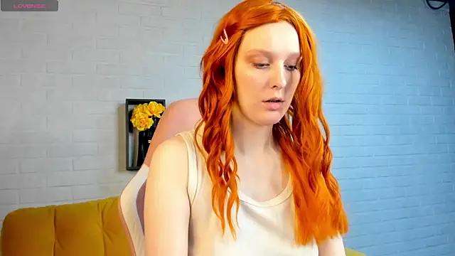 KristinMoore online show from 03/20/25, 09:26