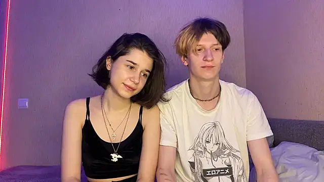 Snapshot of baby_lesi chatting on 03/19/25, 03:08 baby lesi online show from 03/19/25, 03:08