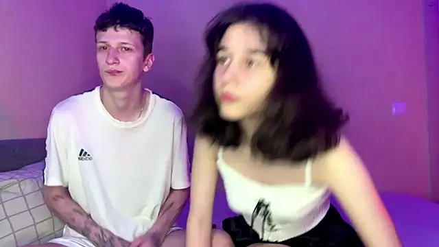 Snapshot of baby_lesi chatting on 09/29/25, 03:06 baby lesi online show from 09/29/25, 03:06