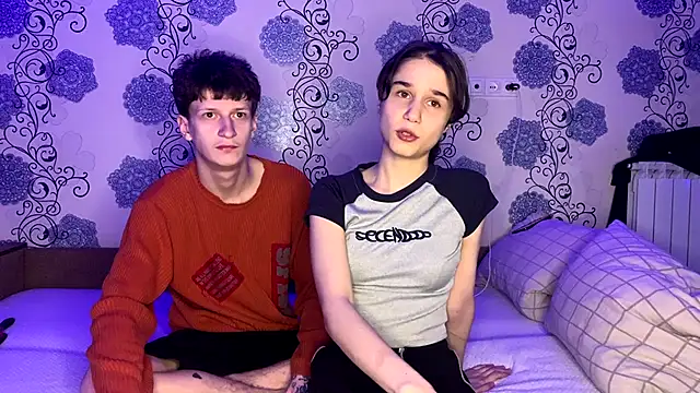 Snapshot of baby_lesi chatting on 11/22/25, 07:24 baby lesi online show from 11/22/25, 07:24