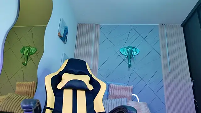 Rachel rivera online show from 09/18/25, 11:34