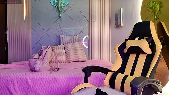 Rachel rivera online show from 09/28/25, 11:59