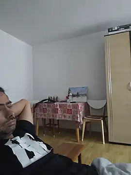 andreiiiii2025 online show from 06/15/26, 08:27