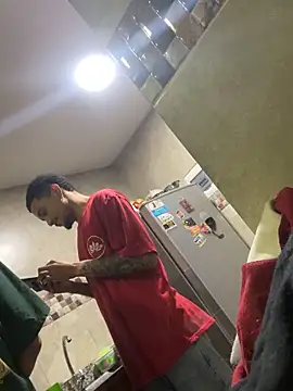 eross chipre  online show from 10/07/25, 04:53