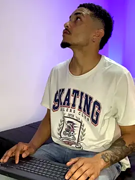 eross chipre  online show from 10/26/25, 04:40