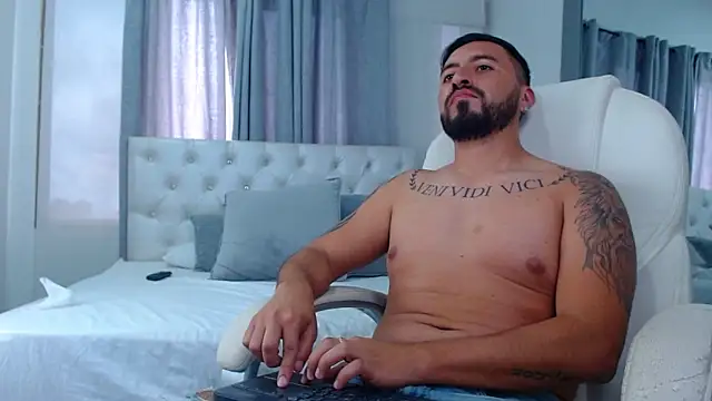 Snapshot of sebastian_colle chatting on 02/21/25, 06:15 sebastian colle online show from 02/21/25, 06:15