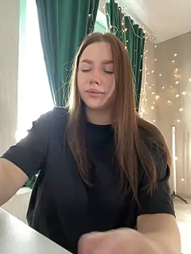 Snapshot of Milana_mil chatting on 02/26/25, 12:03 Milana mil online show from 02/26/25, 12:03