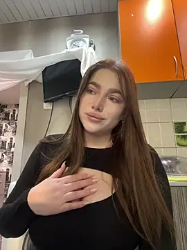 Snapshot of Milana_mil chatting on 03/12/25, 12:57 Milana mil online show from 03/12/25, 12:57