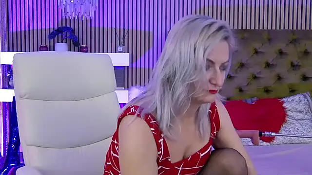 LadyTouch online show from 12/03/25, 03:03