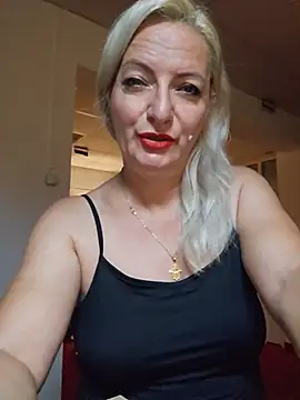 Snapshot of LadyTouch chatting on 07/02/26, 11:22 LadyTouch online show from 07/02/26, 11:22