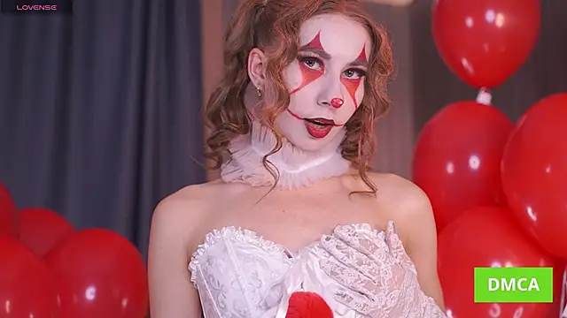 Snapshot of CuteJane_ chatting on 10/31/25, 03:35 CuteJane online show from 10/31/25, 03:35