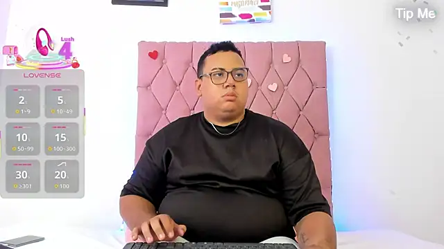 MICHAEL AND SHARON online show from 09/24/25, 10:46