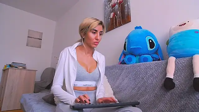 SweetJessy26 online show from 10/23/25, 12:48