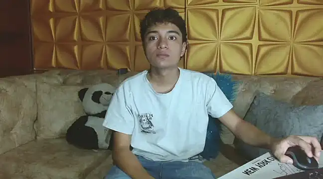 CamilowhiteS online show from 03/13/25, 07:17