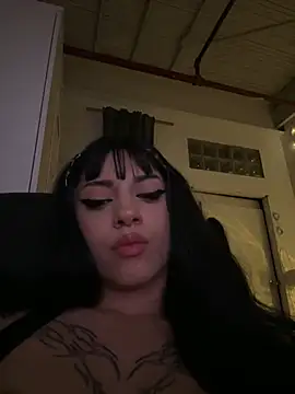 marianita p  online show from 02/25/25, 08:14