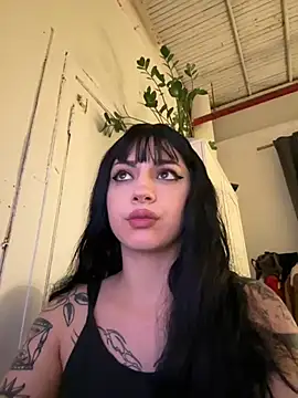 marianita p  online show from 02/28/25, 03:15