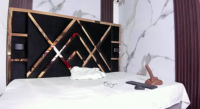 zara smitt online show from 10/08/25, 11:19