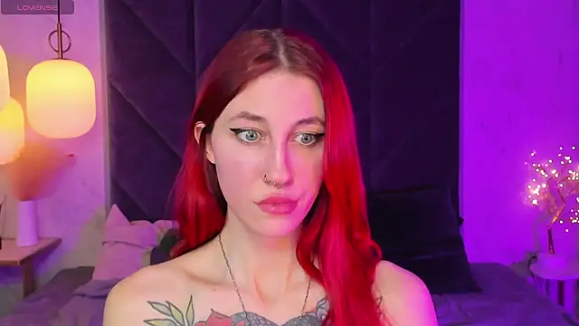 Snapshot of Dita_Redrum chatting on 02/25/25, 11:30 Dita Redrum online show from 02/25/25, 11:30