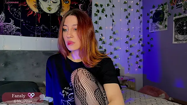 Snapshot of Dita_Redrum chatting on 09/27/25, 07:46 Dita Redrum online show from 09/27/25, 07:46