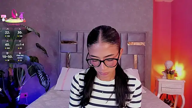 Tyla Ks online show from 06/02/26, 08:22