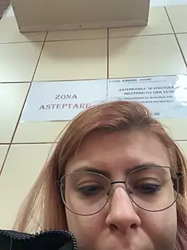 Snapshot of KittieHallo chatting on 02/21/25, 07:12 KittieHallo online show from 02/21/25, 07:12