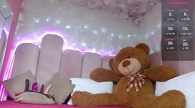 alana madison1 online show from 02/22/25, 07:03
