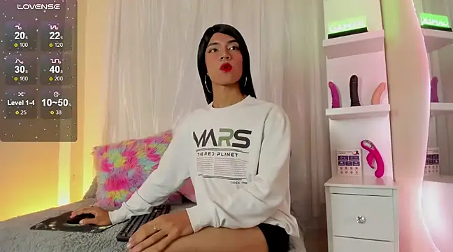 alana madison1 online show from 02/24/25, 09:09