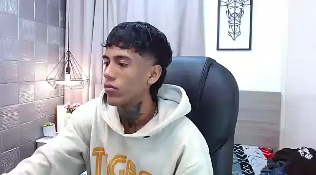 RyanKing19 online show from 03/05/25, 07:49