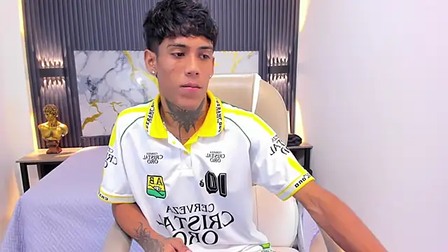 RyanKing19 online show from 09/19/25, 03:41