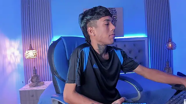 RyanKing19 online show from 10/23/25, 03:28