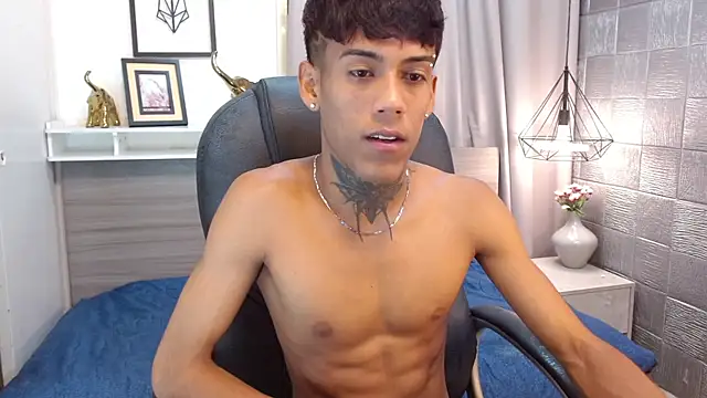 RyanKing19 online show from 10/30/25, 03:30