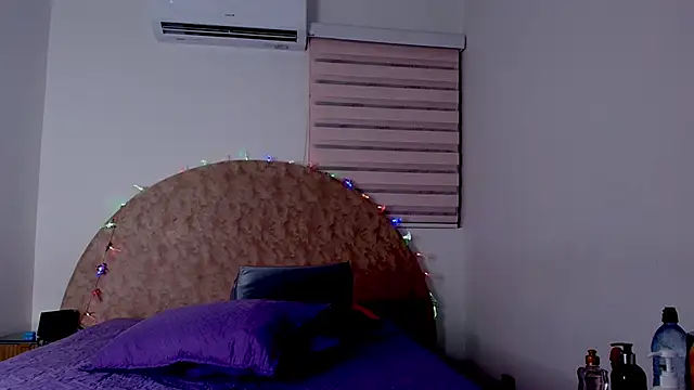 Snapshot of abigail_fx chatting on 12/04/25, 03:05 abigail fx online show from 12/04/25, 03:05