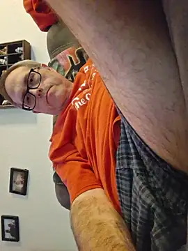 Smallone327 online show from 11/09/25, 05:17