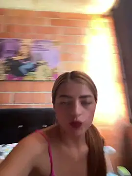 Snapshot of MelaniJhonson chatting on 09/25/25, 01:48 MelaniJhonson online show from 09/25/25, 01:48