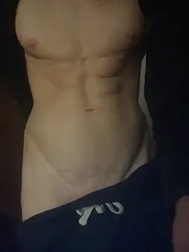 Snapshot of cazzone912025 chatting on 10/24/25, 03:14 cazzone912025 online show from 10/24/25, 03:14