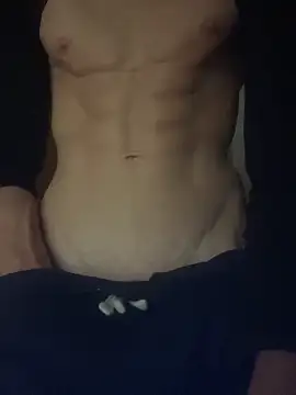 Snapshot of cazzone912025 chatting on 10/27/25, 02:10 cazzone912025 online show from 10/27/25, 02:10