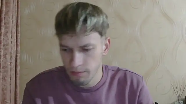 Snapshot of frama666 chatting on 11/01/25, 03:36 frama666 online show from 11/01/25, 03:36