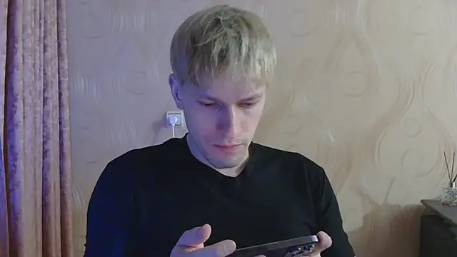 Snapshot of frama666 chatting on 03/22/26, 05:05 frama666 online show from 03/22/26, 05:05